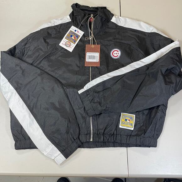 Chicago Cubs Mitchell & Ness Women's Nylon Jacket - Picture 1 of 2